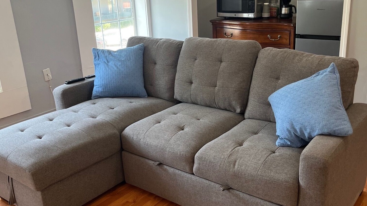 Photo of Livingroom in Michigan City