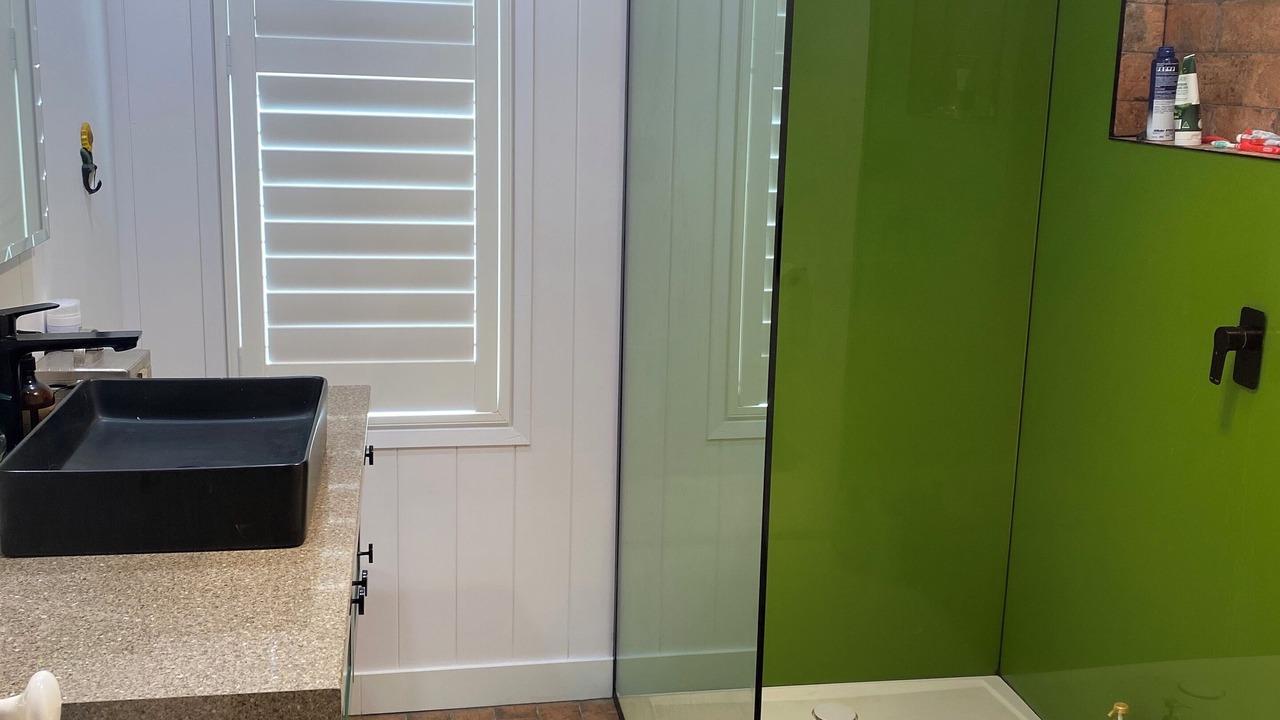 Photo of Bathroom in Capel Sound