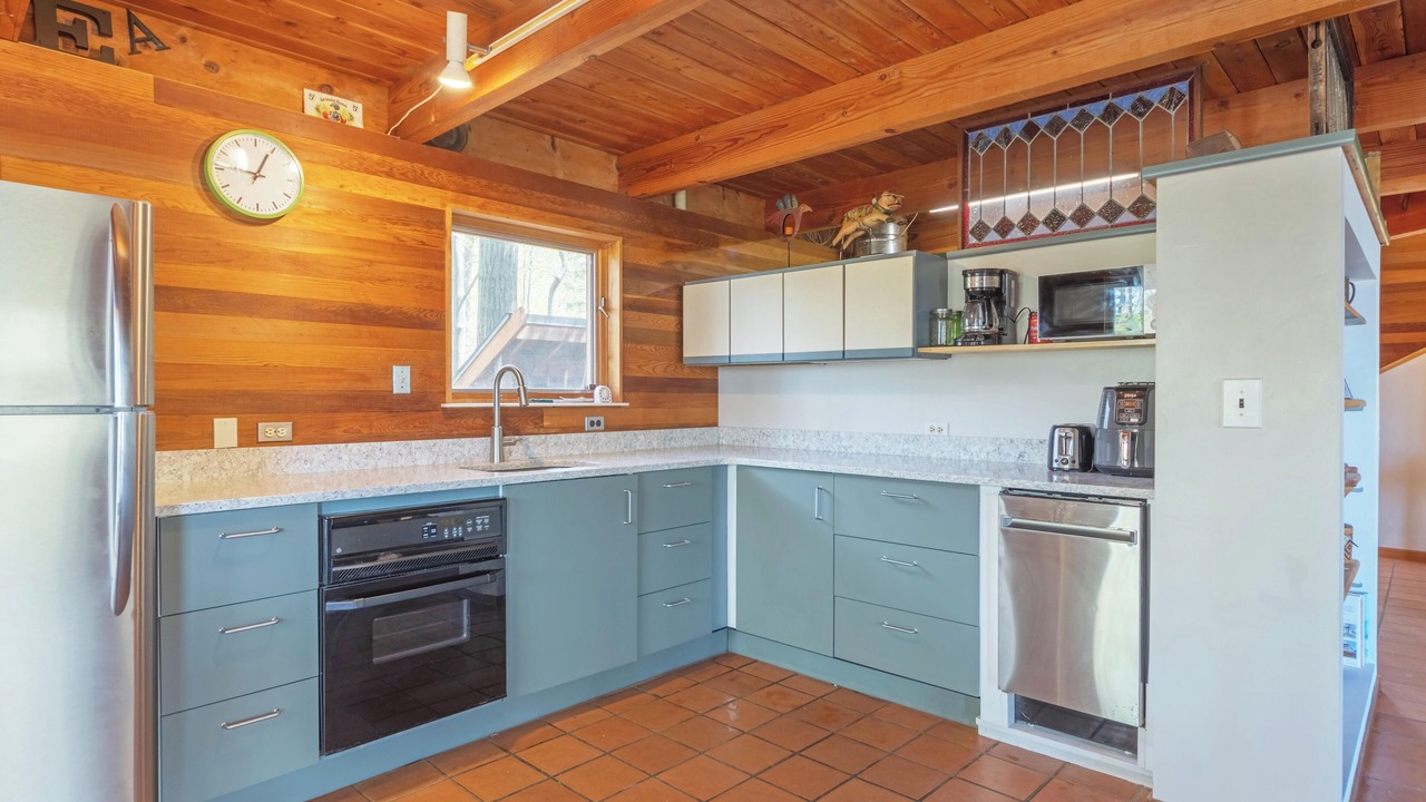 Photo of Kitchen in Covert
