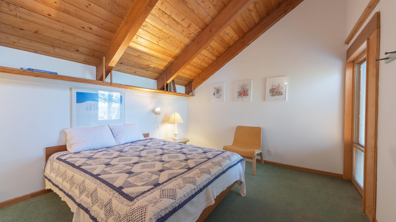 Photo of Bedroom in Covert