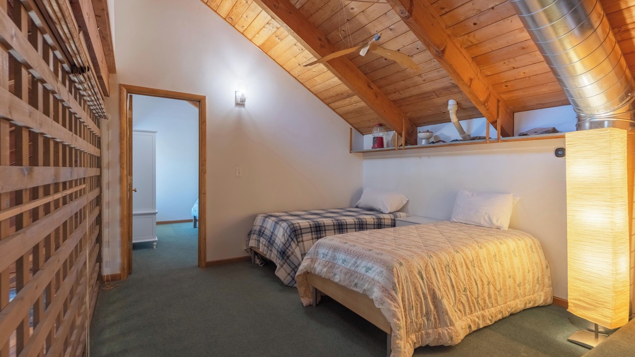 Photo of Bedroom in Covert