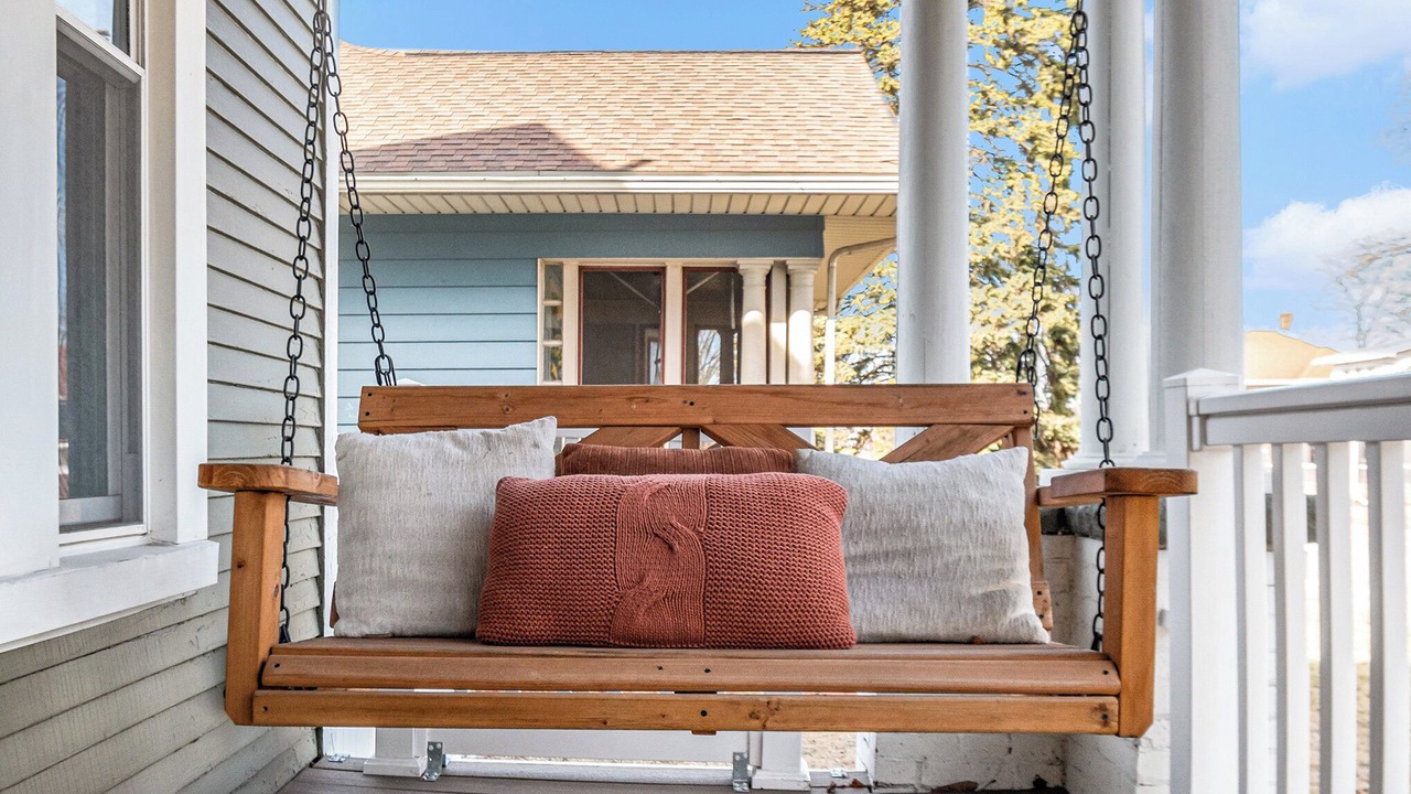 Photo of Patio Balcony in Michigan City