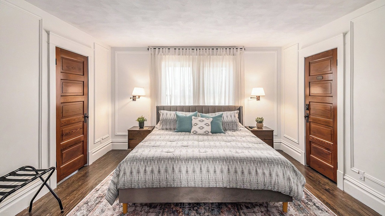 Photo of Bedroom in Michigan City