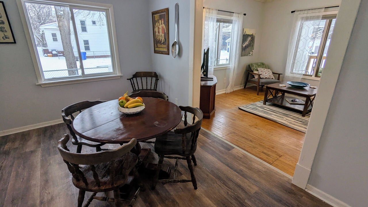Photo of Livingroom in Midland