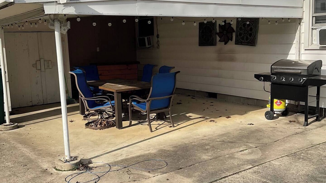 Photo of Outdoor in Lakeview