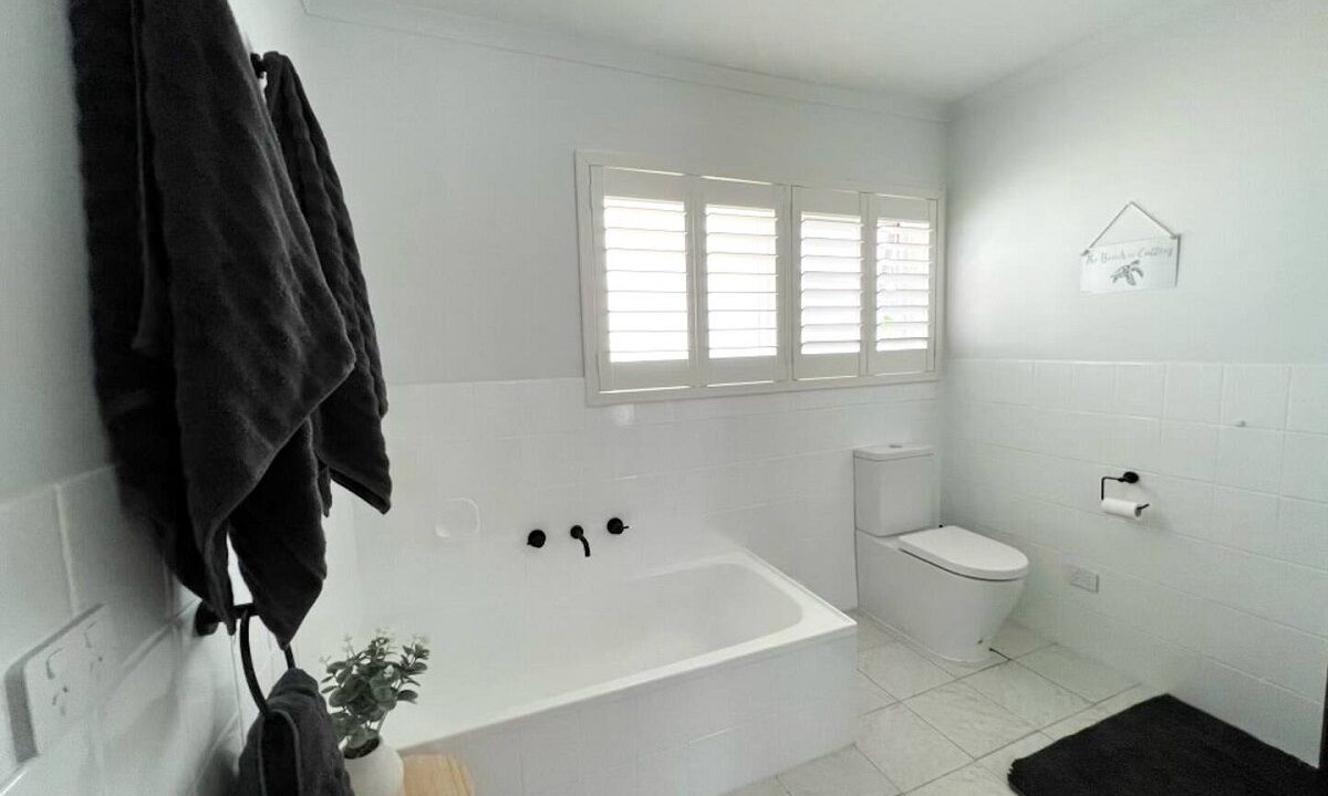 Photo of Bathroom in Capel Sound