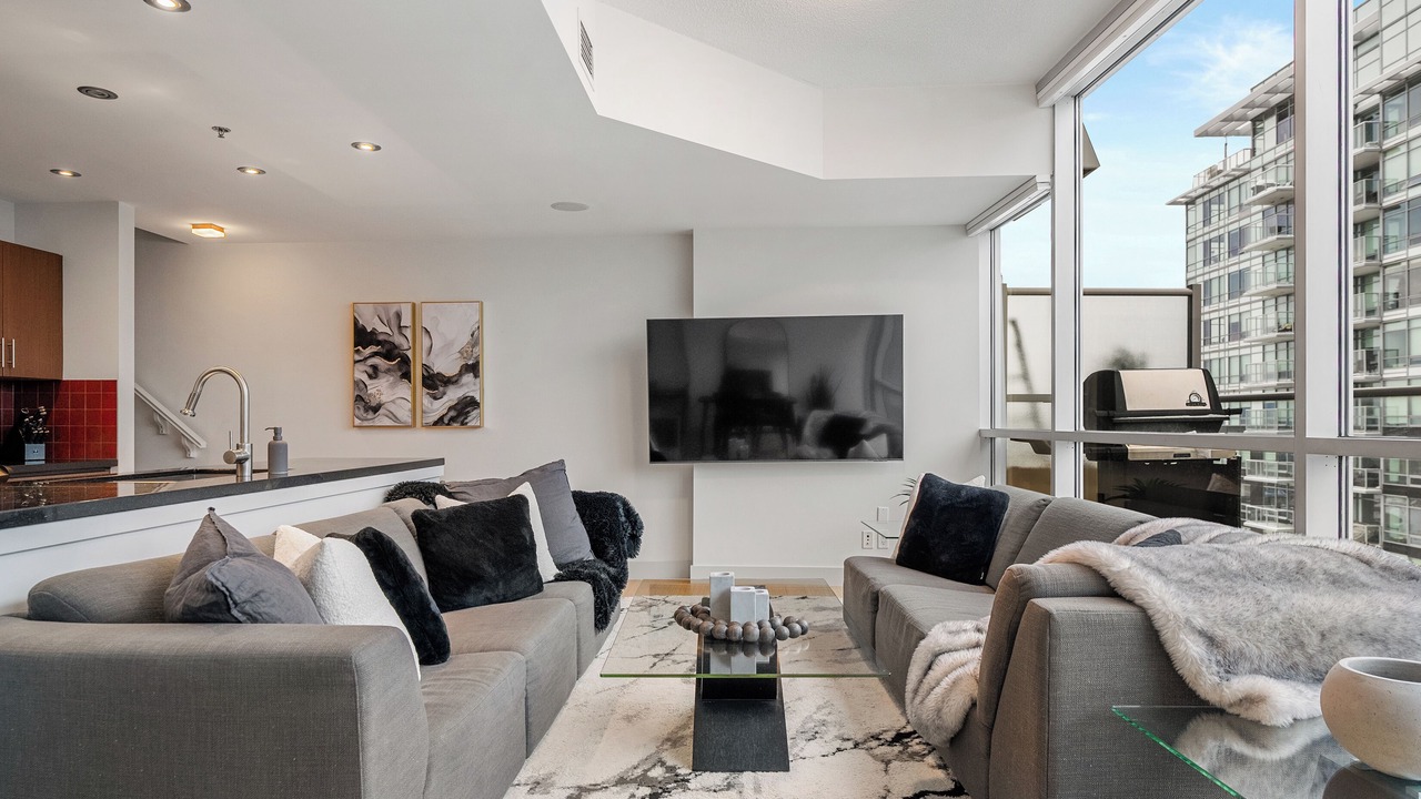 Photo of Livingroom in Beltline