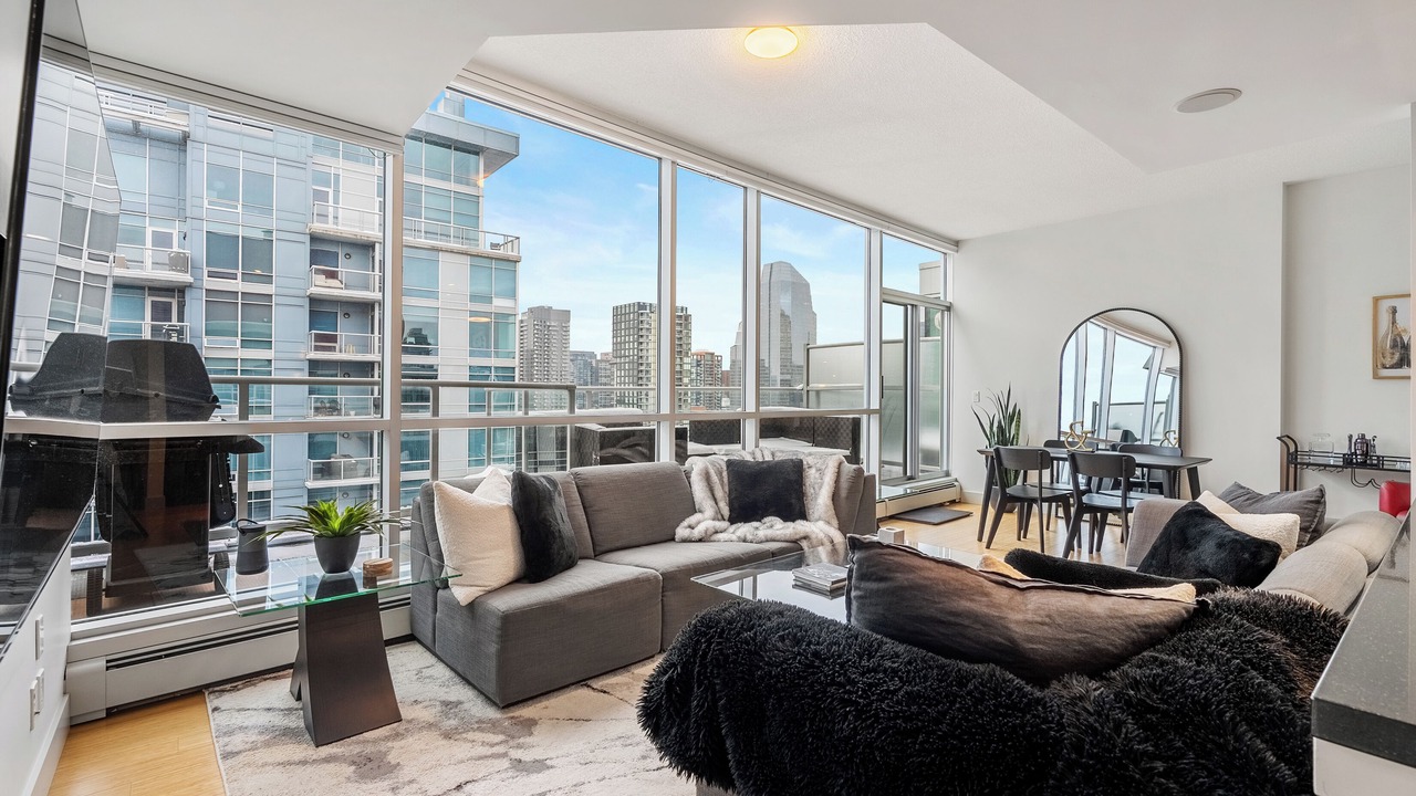 Photo of Livingroom in Beltline