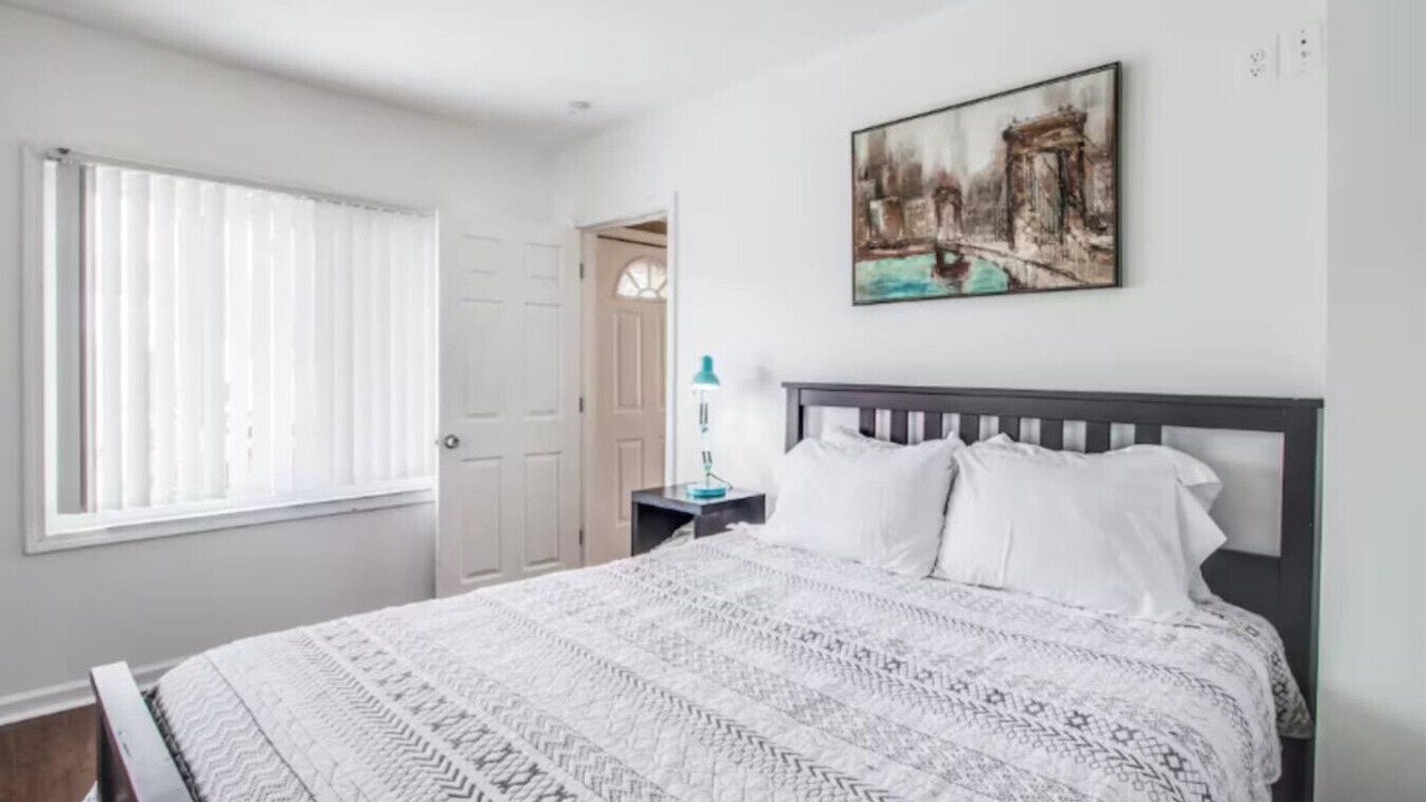 Photo of Bedroom in Pontiac