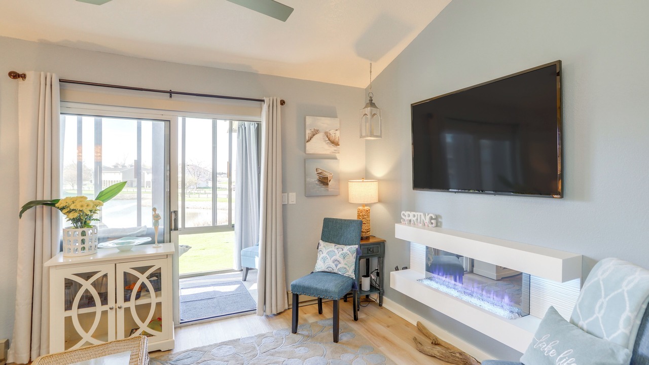 Photo of Bedroom in Oak Harbor