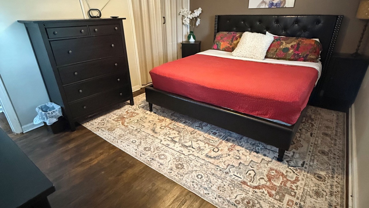 Photo of Bedroom in Wyandotte