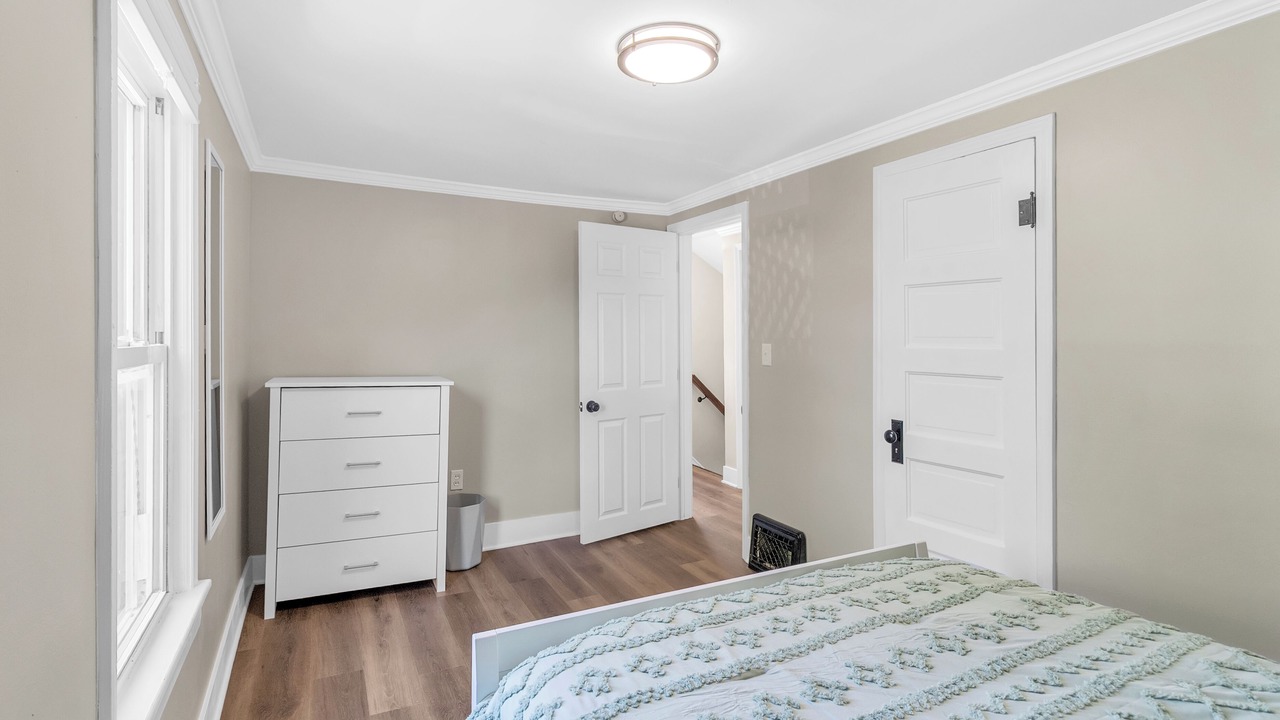 Photo of Bedroom in Lansing
