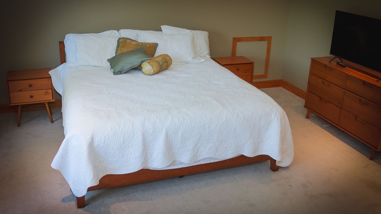 Photo of Bedroom in Prudenville