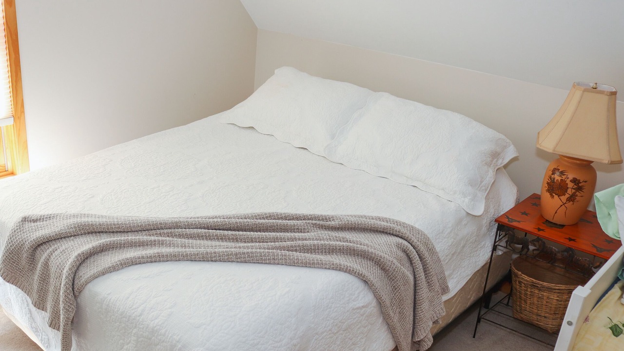 Photo of Bedroom in Prudenville