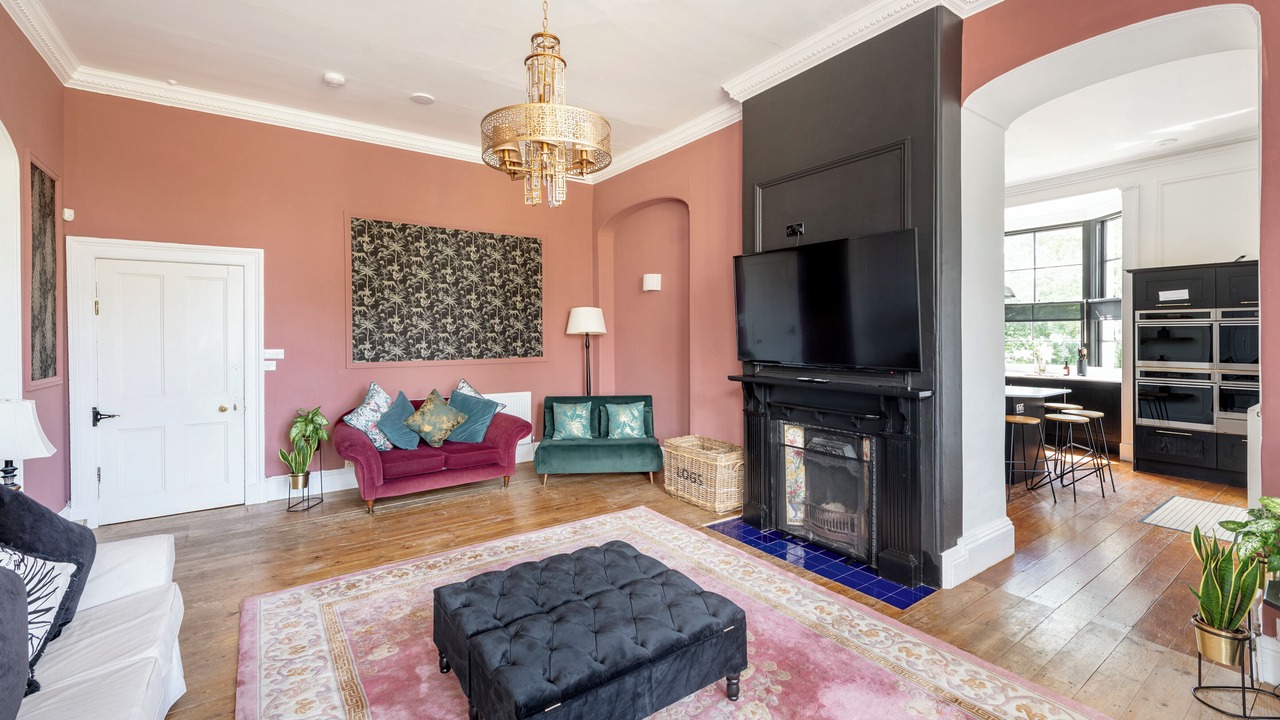 Photo of Livingroom in Petty France