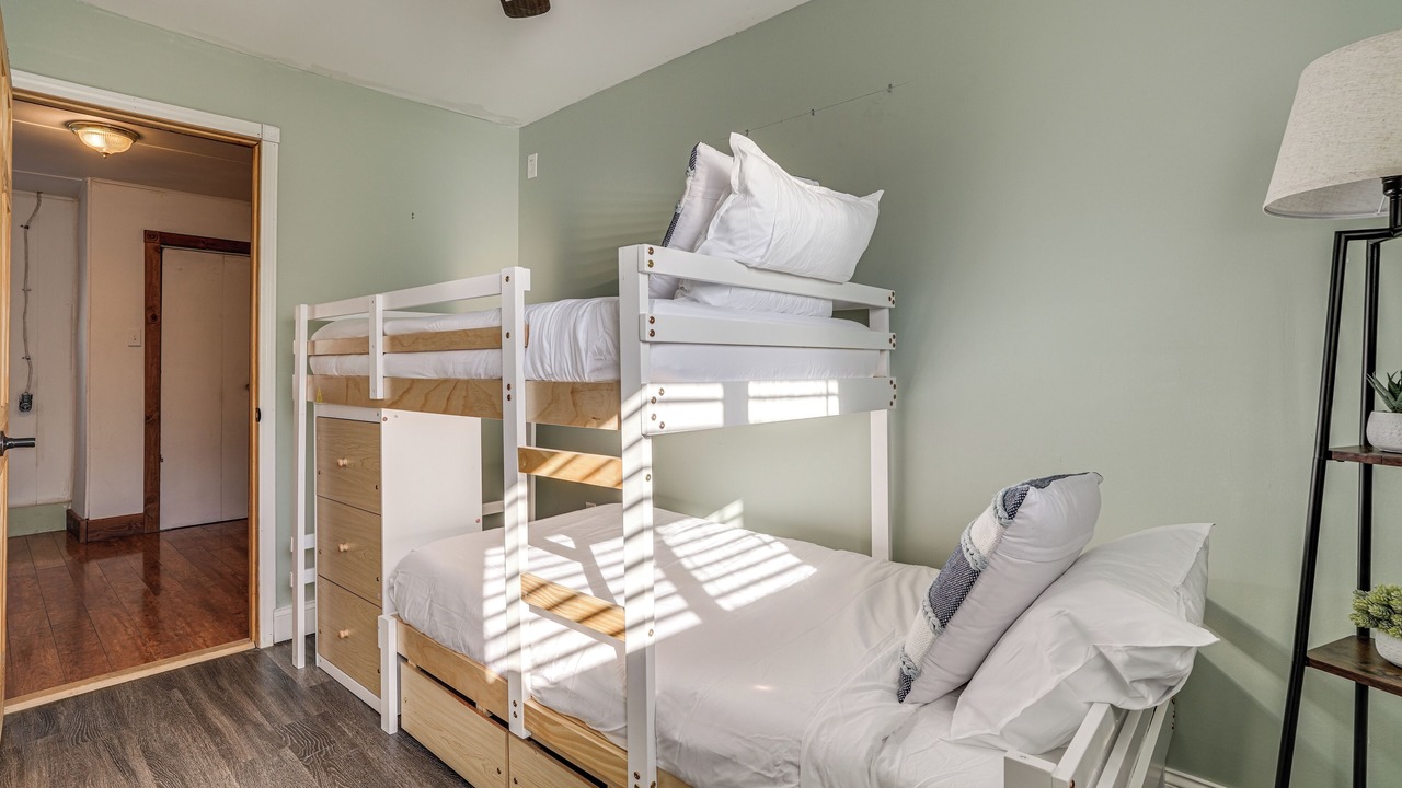 Photo of Bedroom in Delton