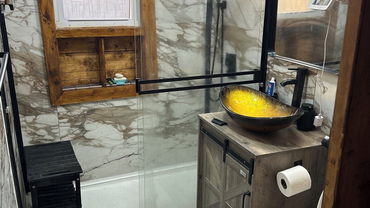 Photo of Bathroom in Inkster