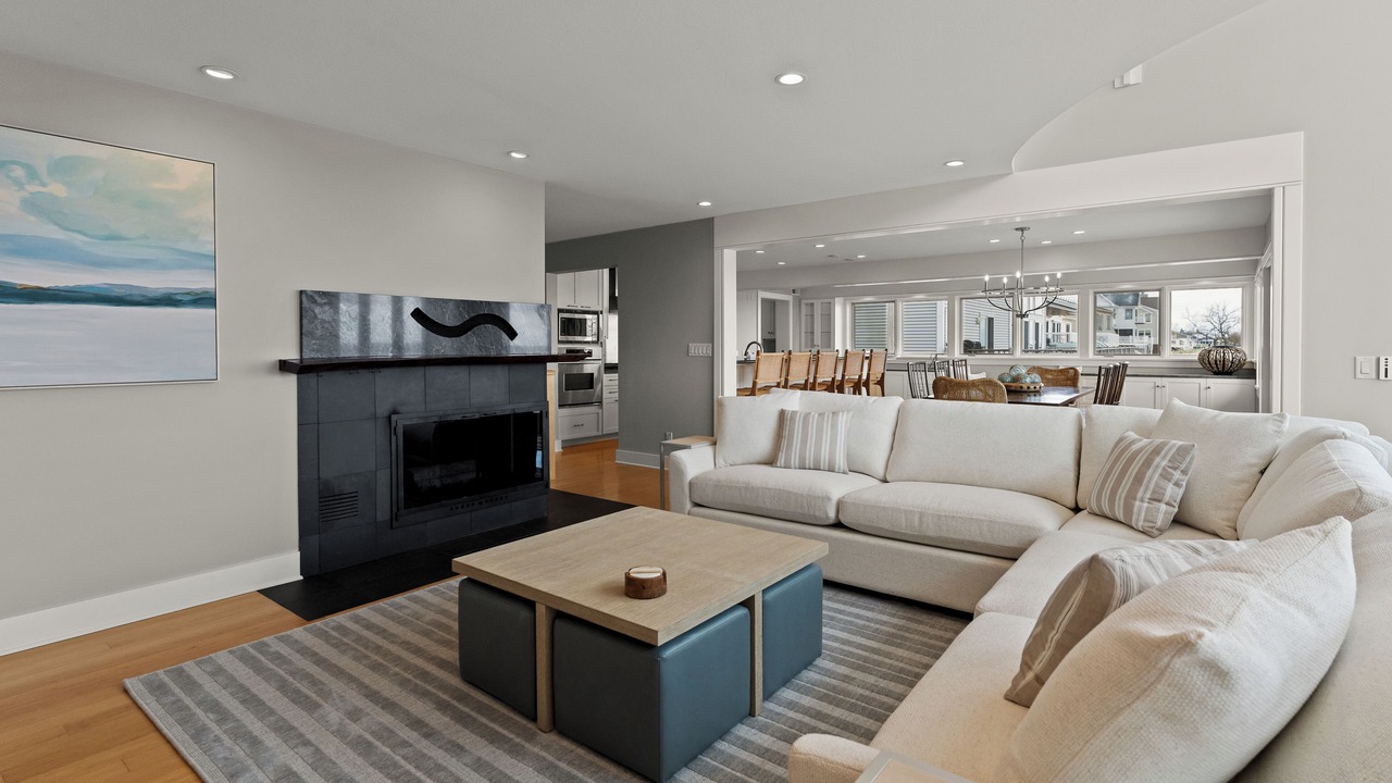 Photo of Livingroom in Spring Lake