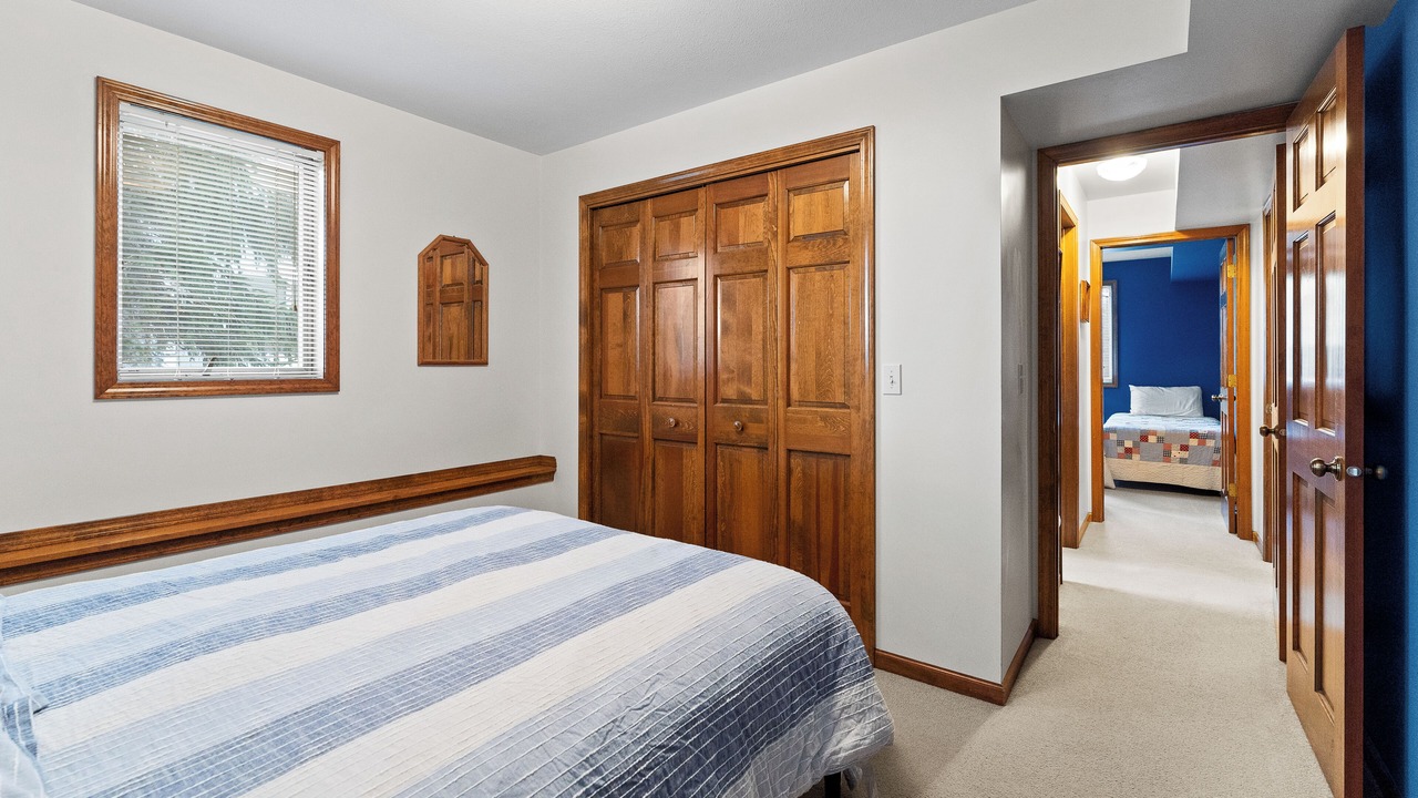 Photo of Bedroom in Spring Lake