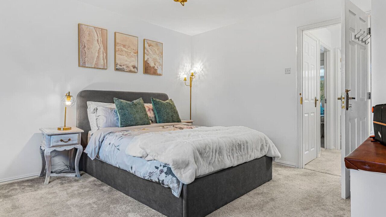 Photo of Bedroom in Barnt Green