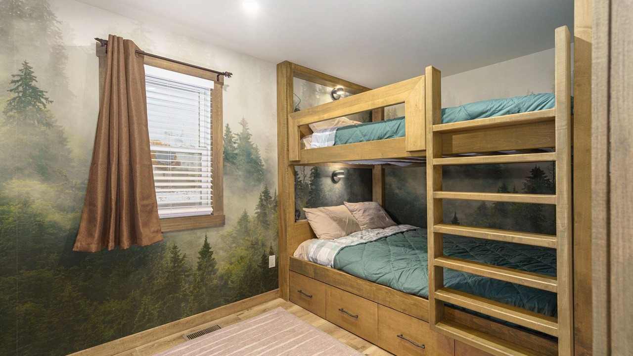 Photo of Bedroom in Lake Orion