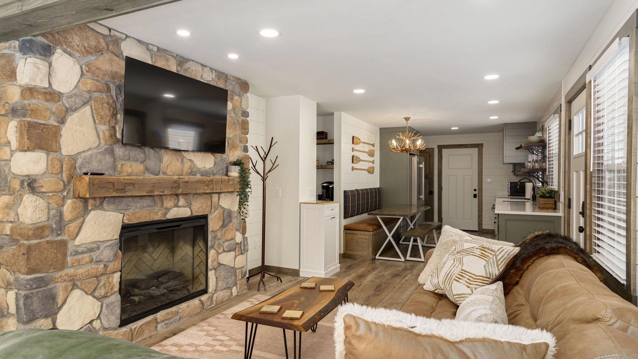 Photo of Livingroom in Lake Orion