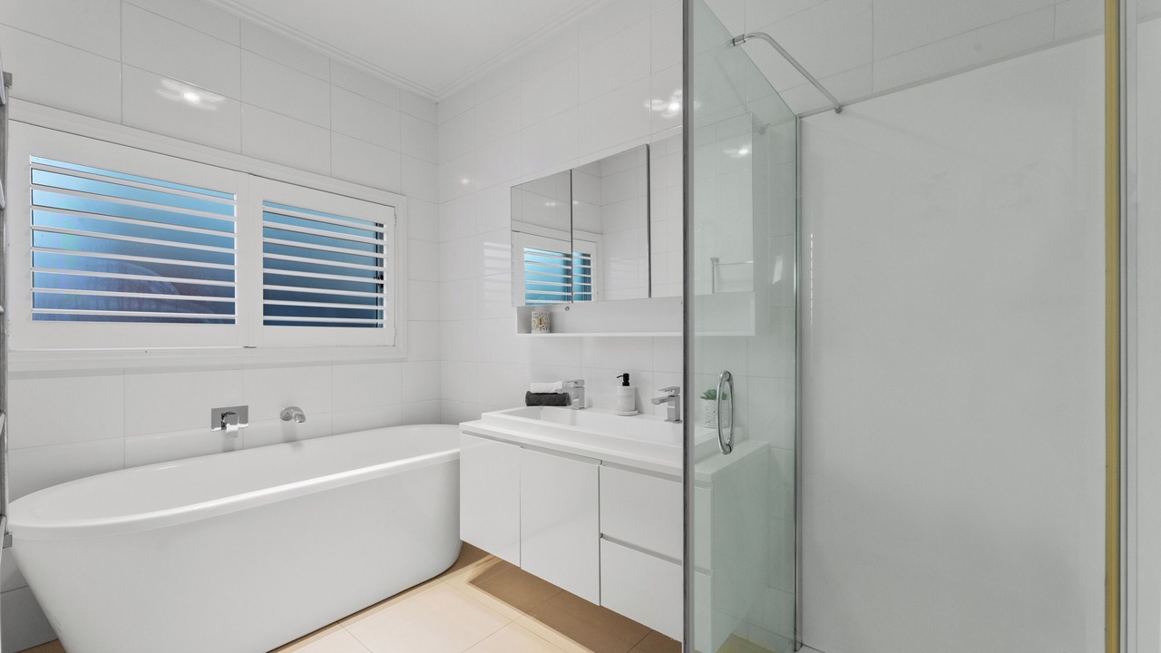 Photo of Bathroom in Ashwood