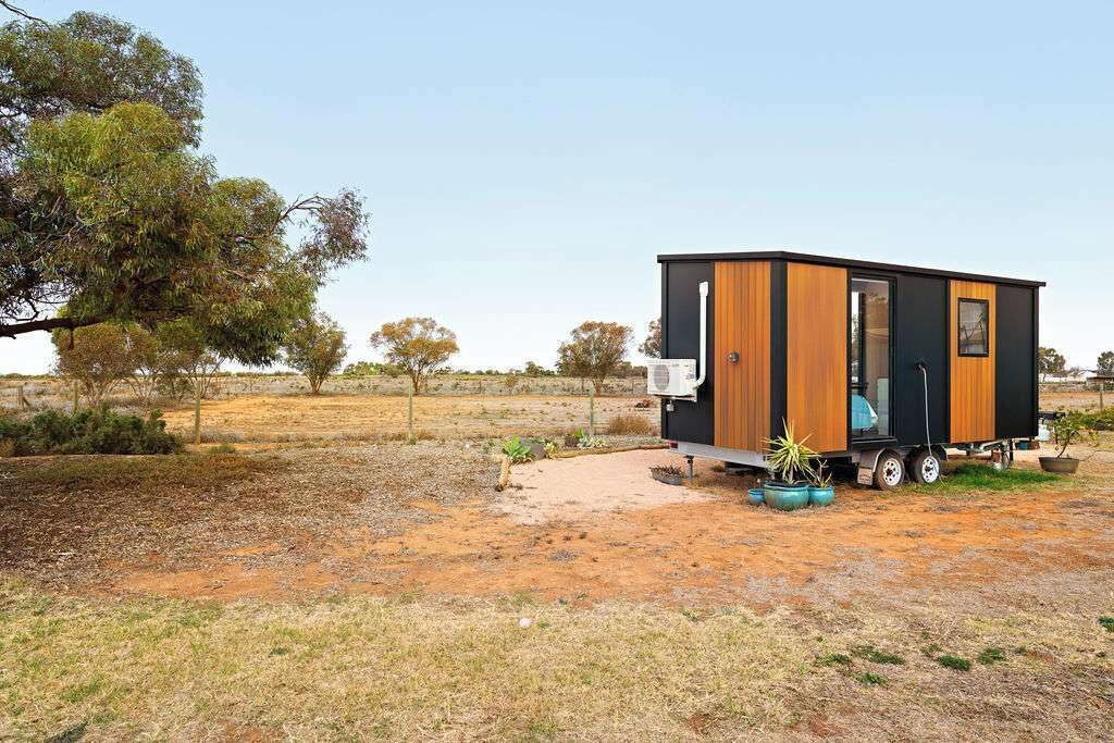 Photo of Outdoor in Birdwoodton