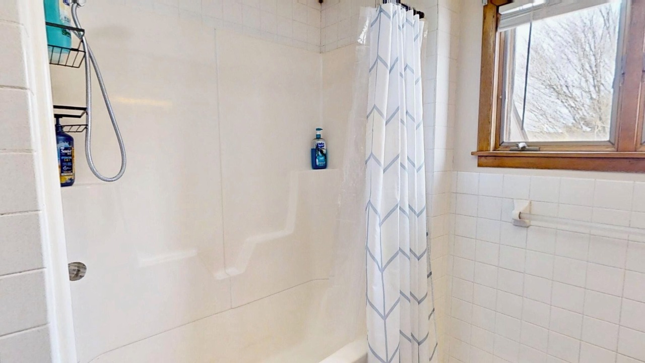 Photo of Bathroom in Lake Linden