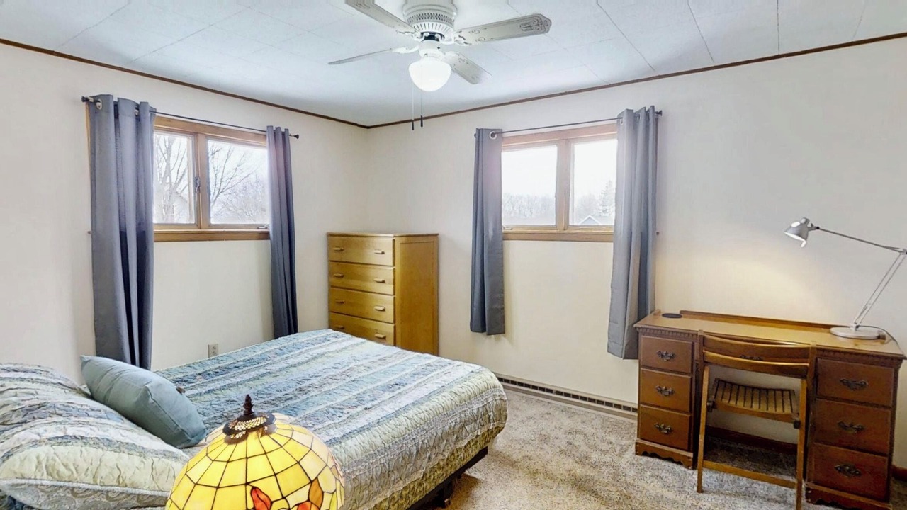 Photo of Bedroom in Lake Linden
