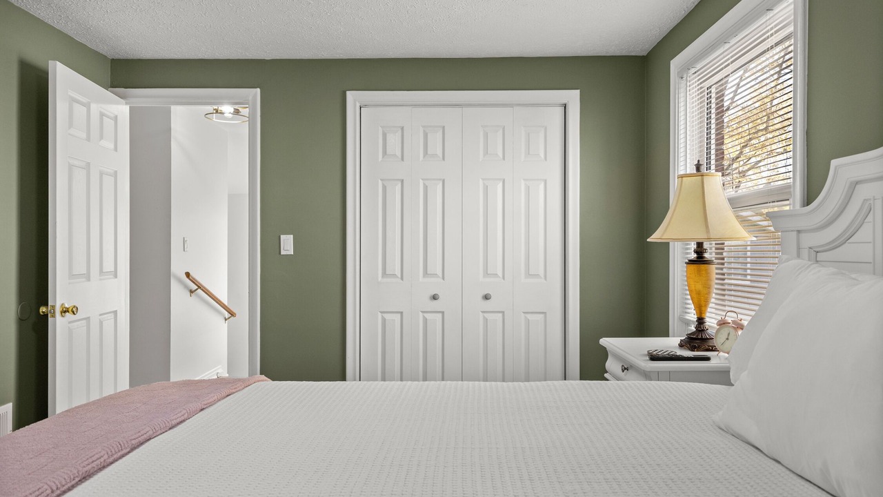 Photo of Bedroom in Royal Oak