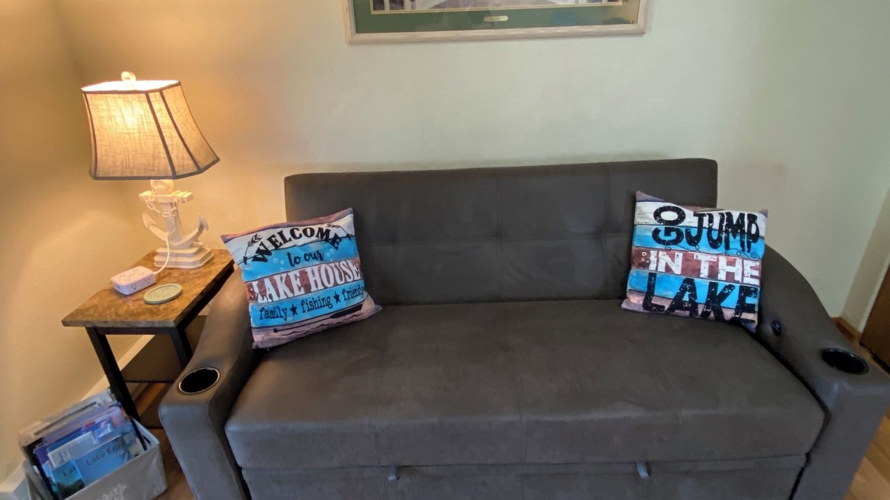 Photo of Livingroom in Oak Harbor