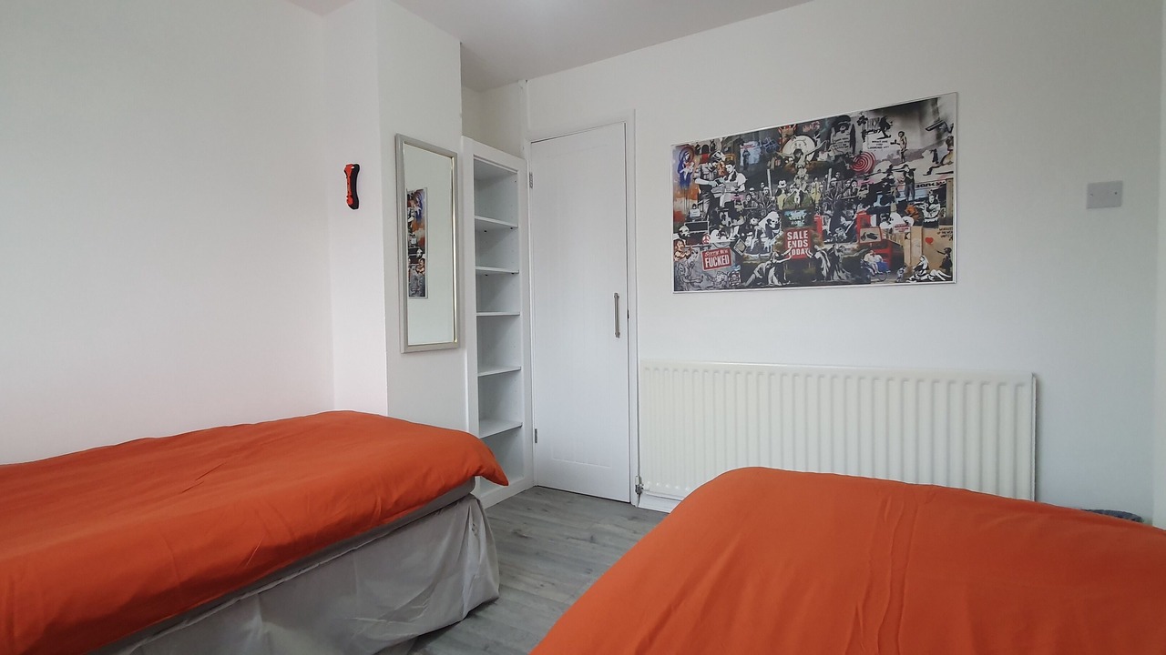 Photo of Bedroom in Brierley Hill