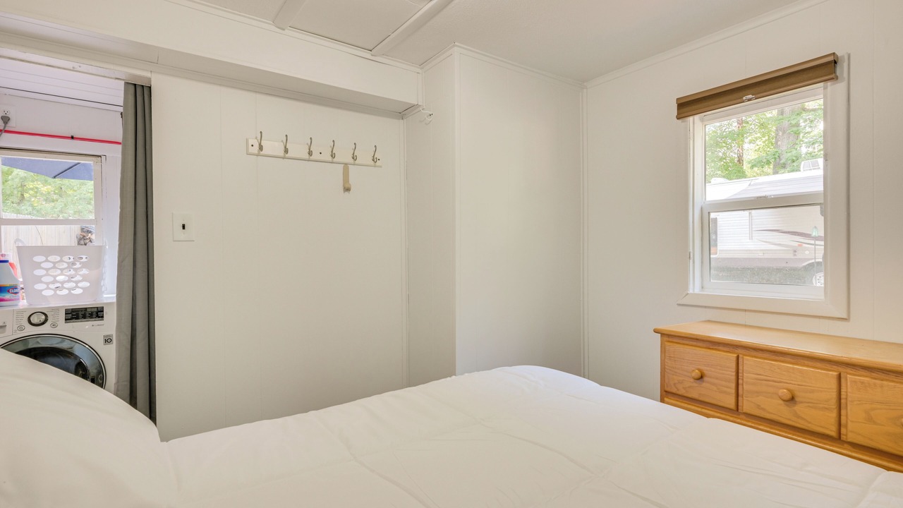 Photo of Bedroom in Higgins Lake