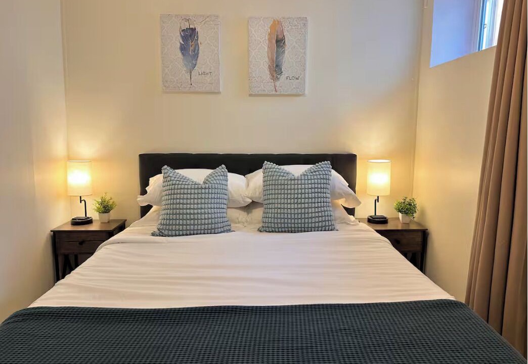 Photo of Bedroom in Forest Lawn