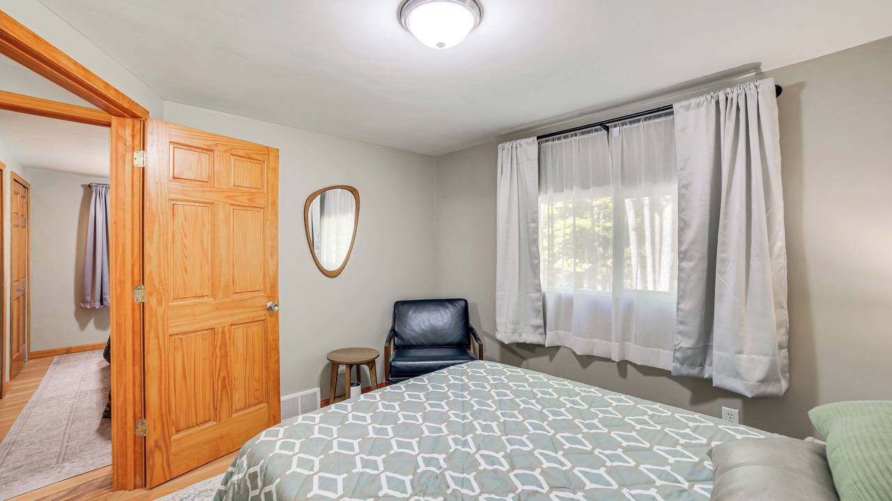Photo of Bedroom in Suring