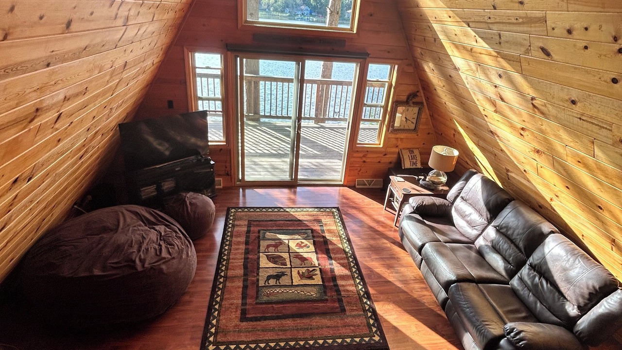 Photo of Bedroom in Abrams