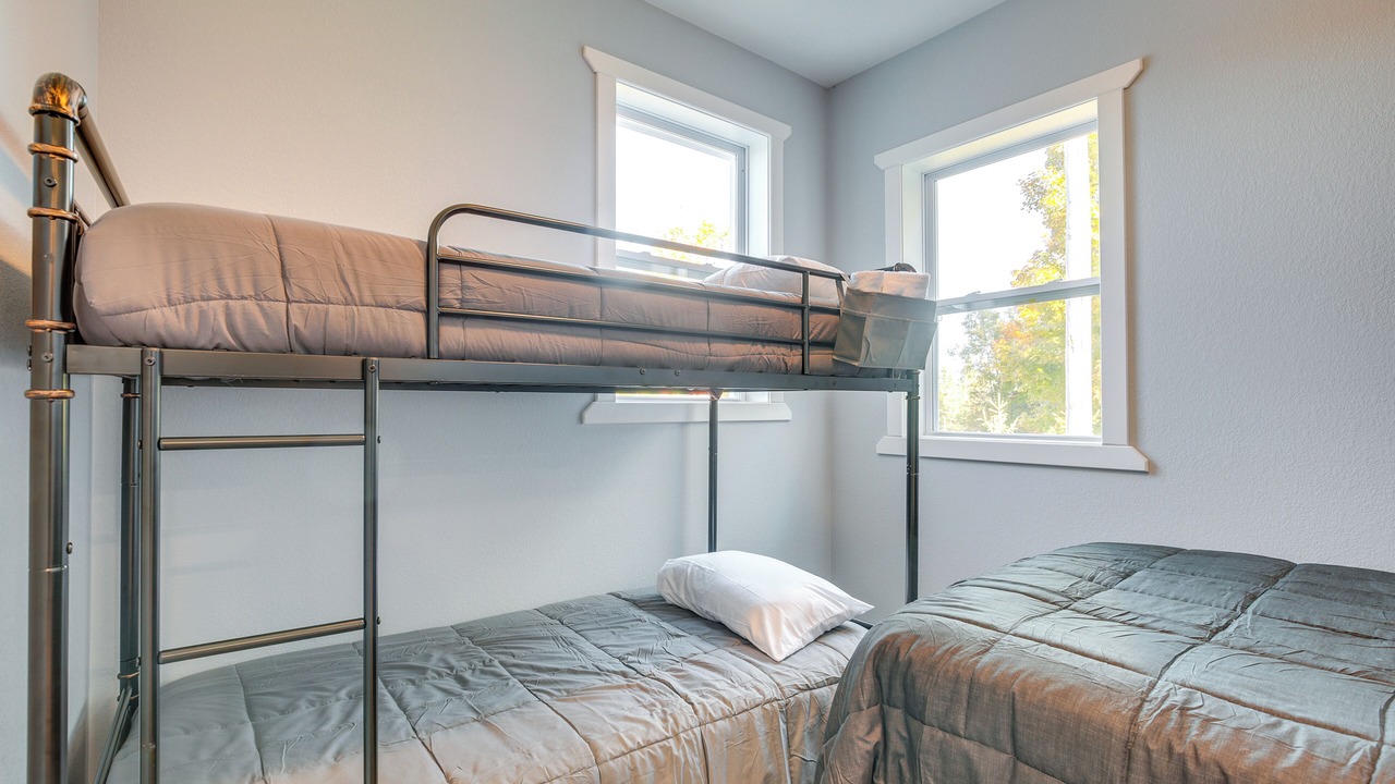 Photo of Bedroom in Houghton County