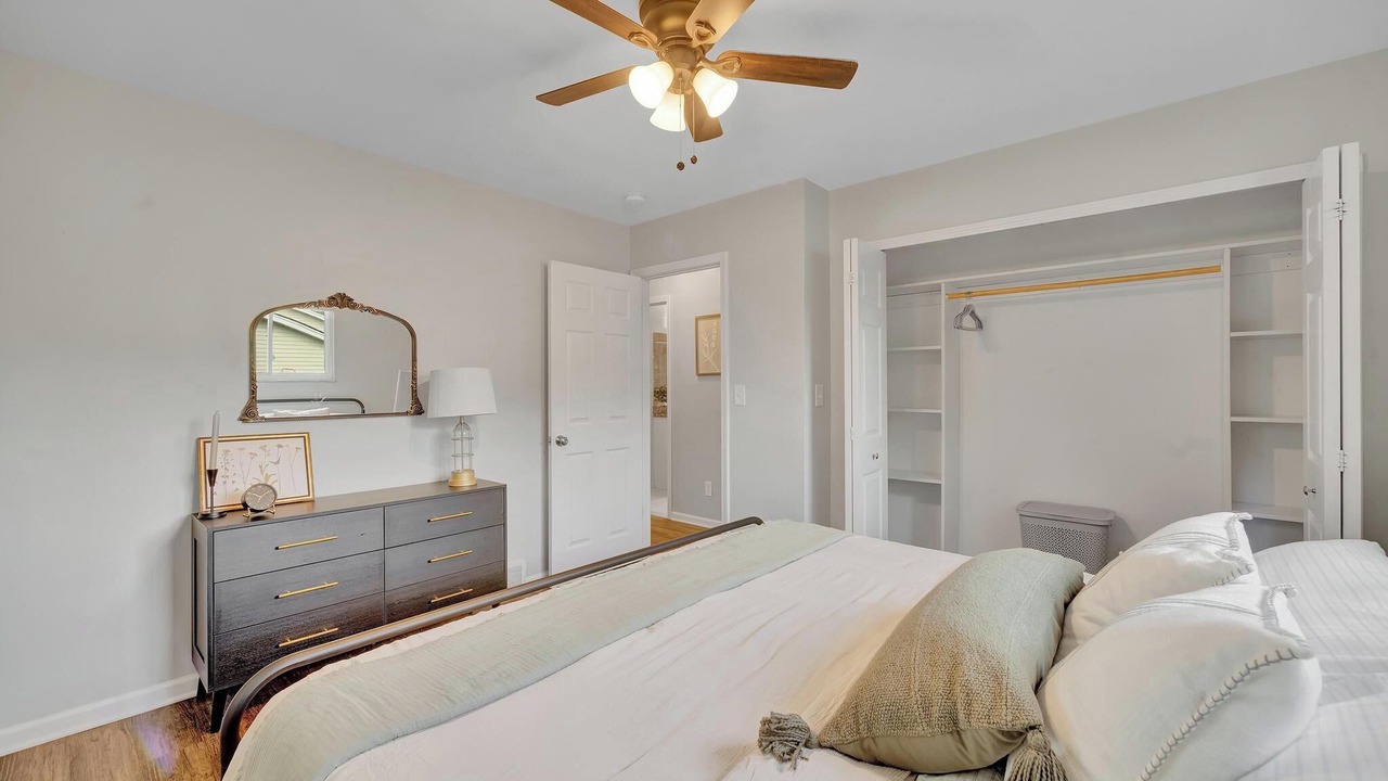 Photo of Bedroom in Oxford