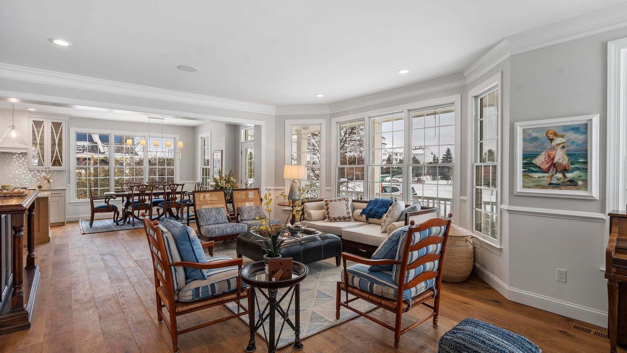 Photo of Livingroom in Bay Harbor