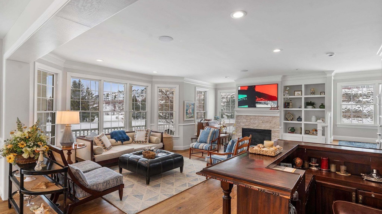 Photo of Livingroom in Bay Harbor