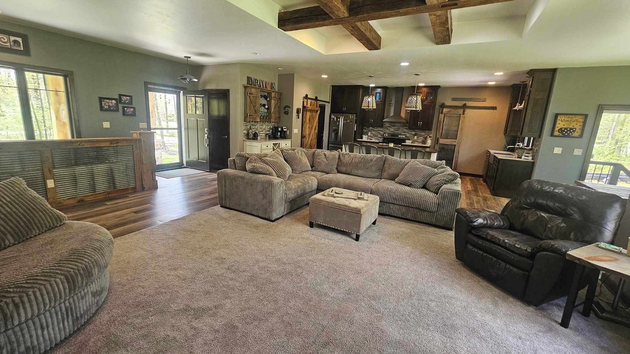 Photo of Livingroom in Abrams