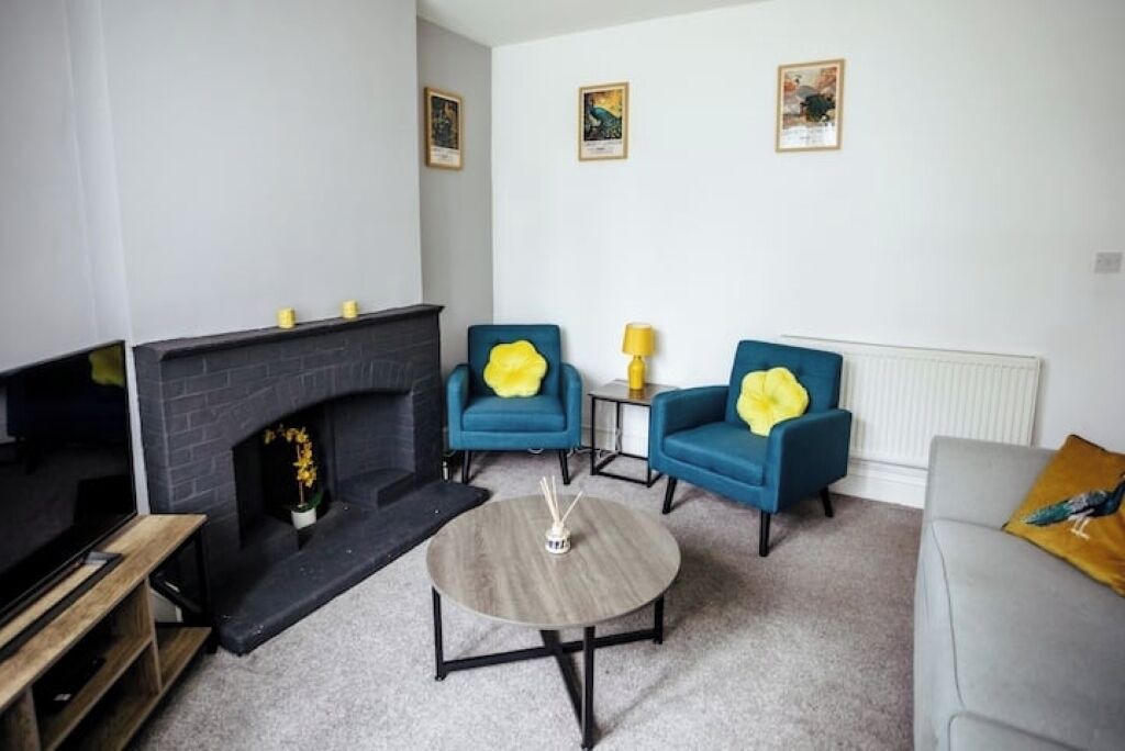 Photo of Livingroom in Hagley