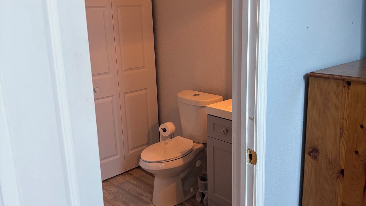 Photo of Bathroom in Oak Harbor