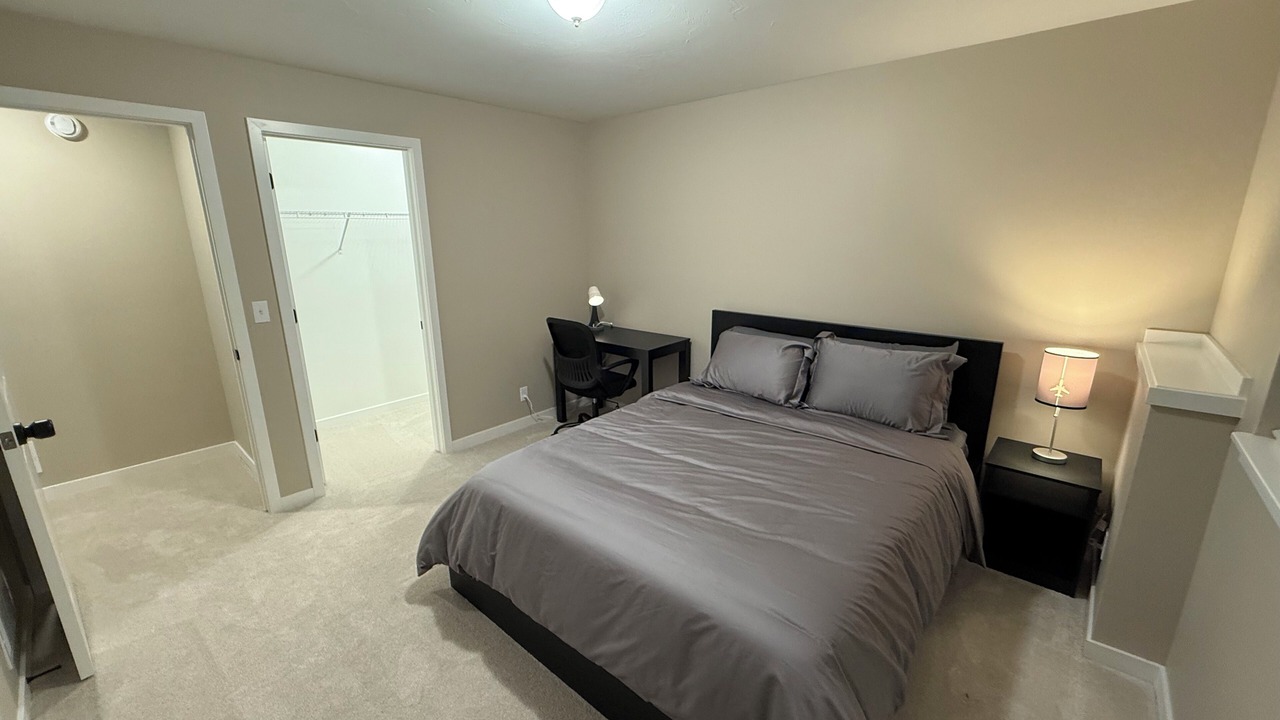 Photo of Bedroom in Kentwood