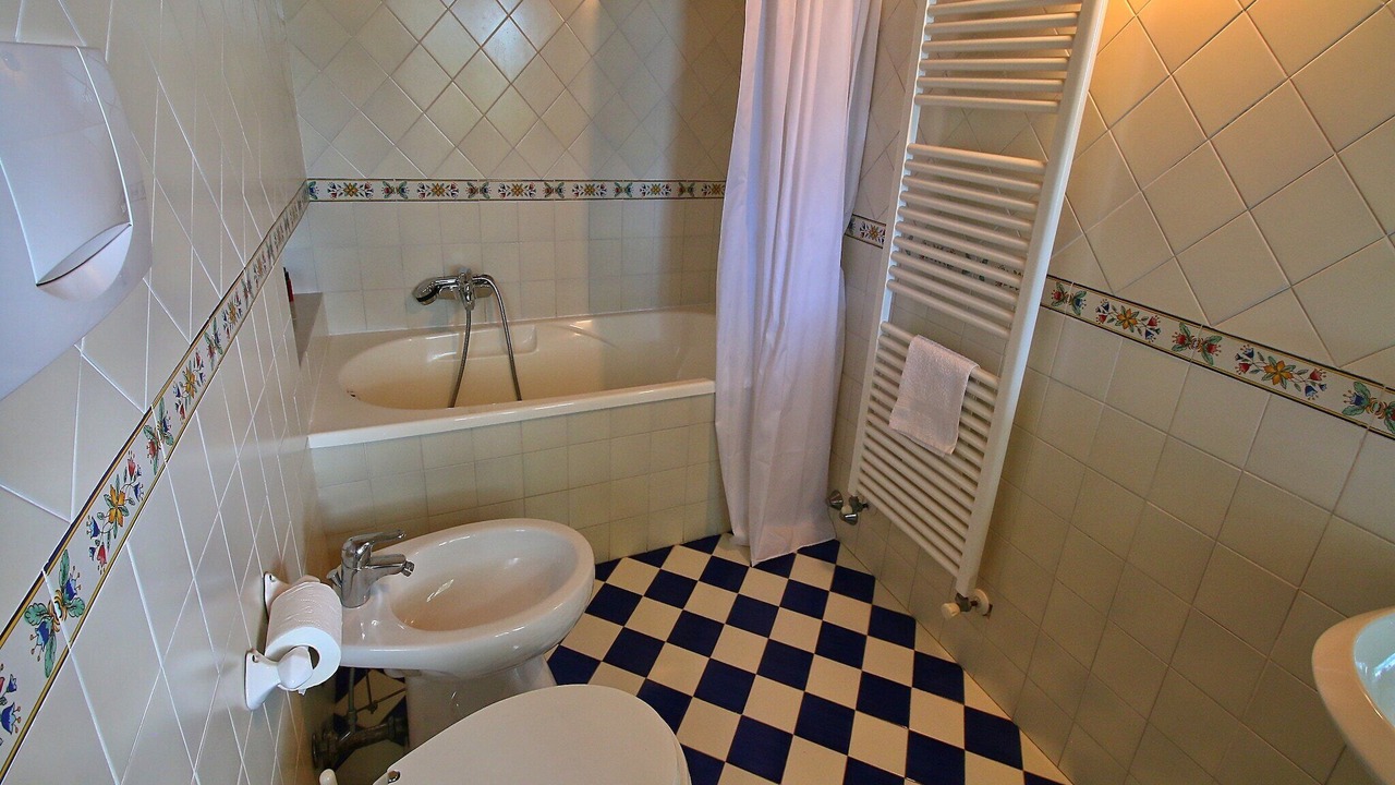 Photo of Bathroom in Todi