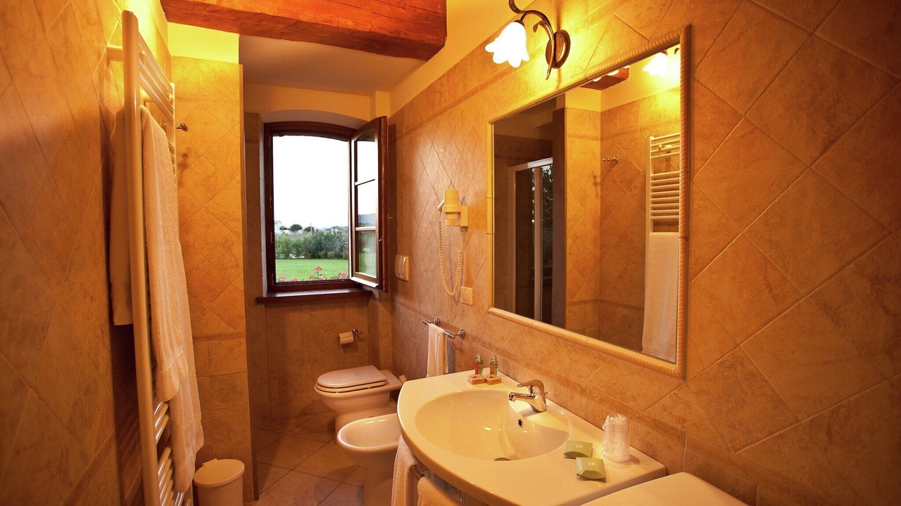 Photo of Bathroom in Cannara