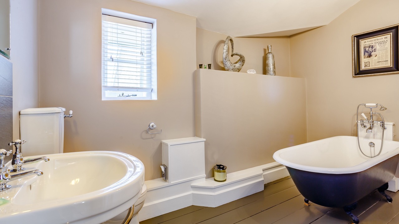 Photo of Bathroom in Tidenham
