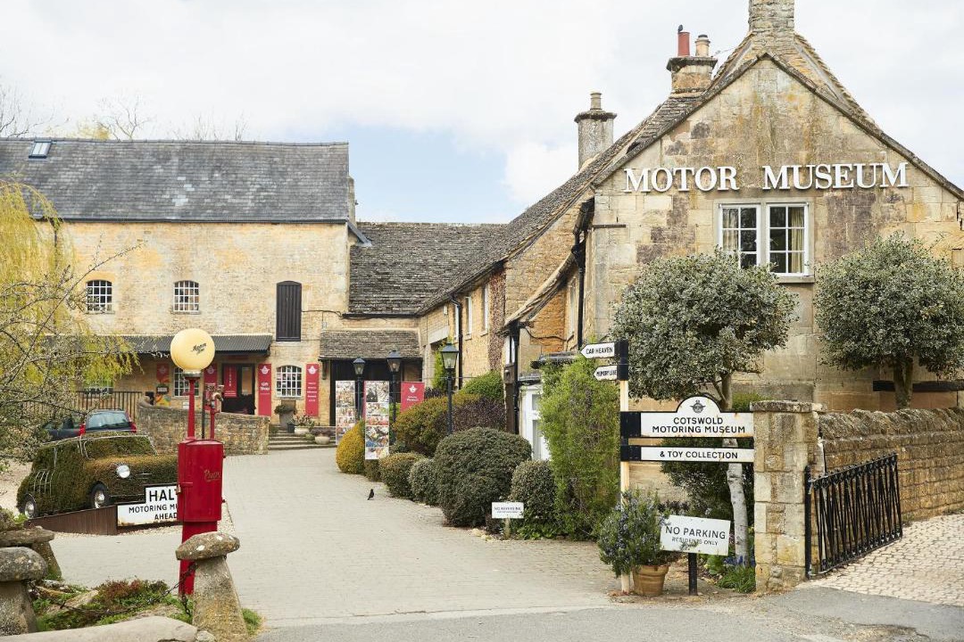Photo of Others in Bourton