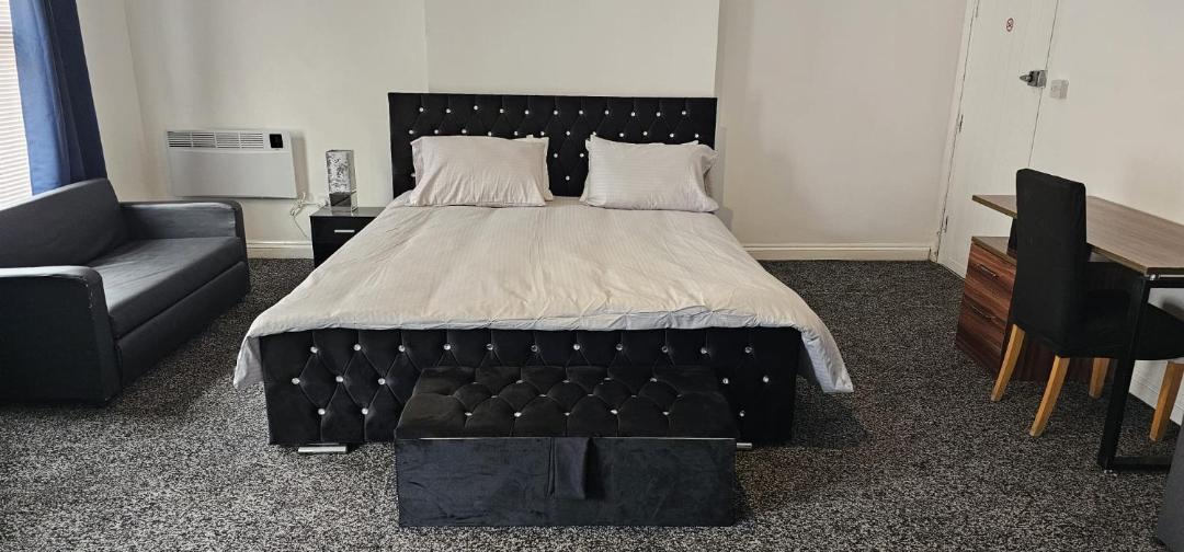 Photo of Bedroom in Oldbury